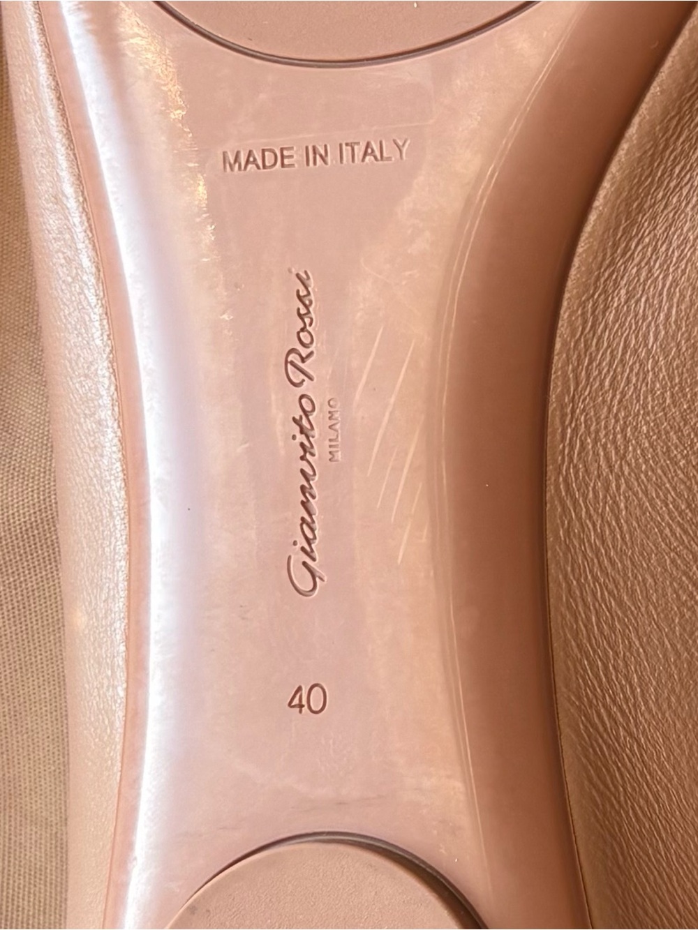 Gianvito Rossi Carla Flats Mary Jane – Beige Leather | EU 40 / US 9.5–10 - Picture 7 of 11